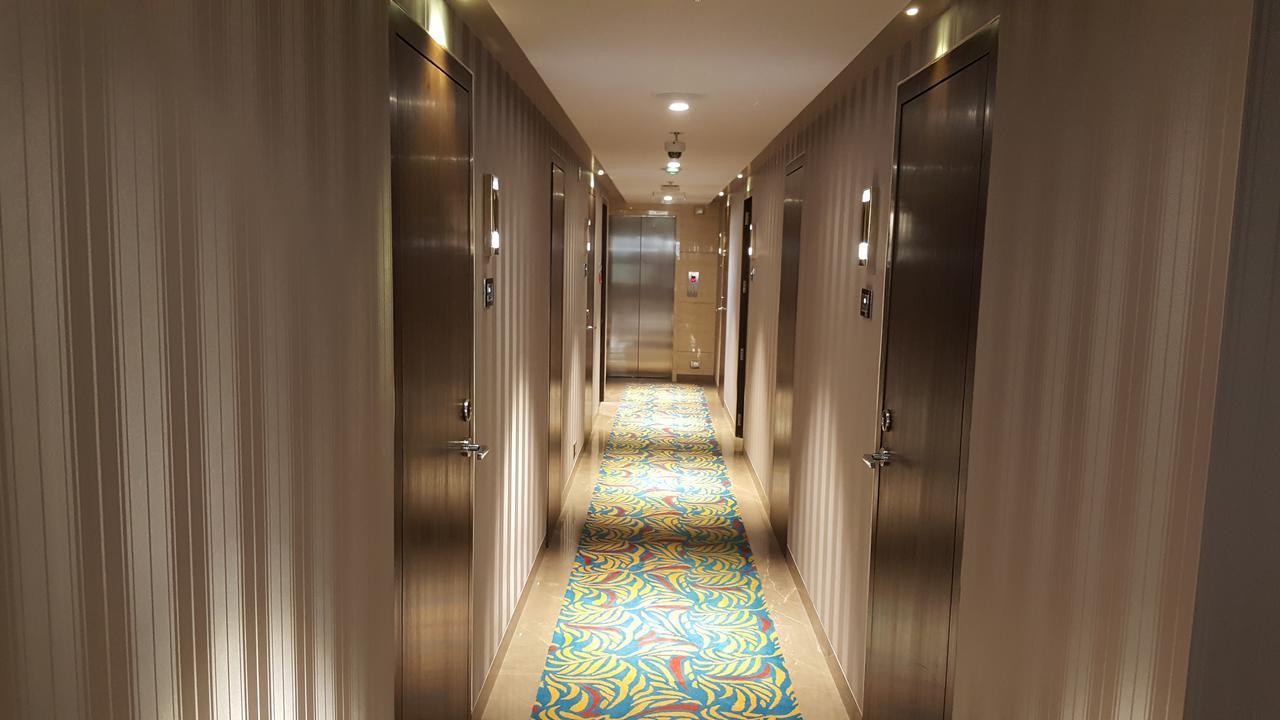 Hotel Peninsula Redpine Mumbai Dış mekan fotoğraf