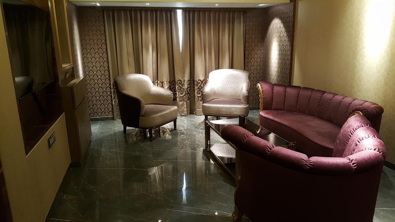 Hotel Peninsula Redpine Mumbai Dış mekan fotoğraf