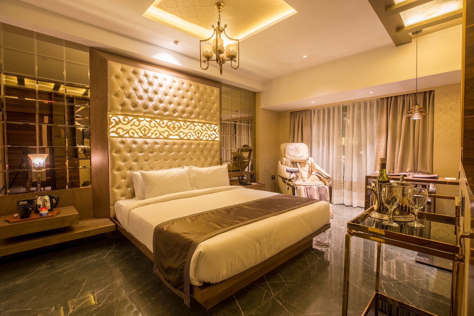 Hotel Peninsula Redpine Mumbai Dış mekan fotoğraf